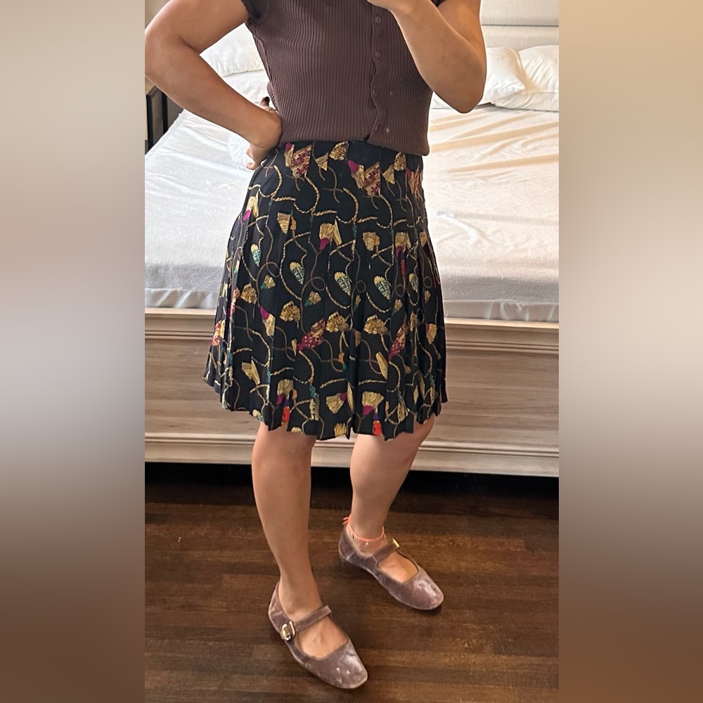 Vintage silk tassel pleated skirt